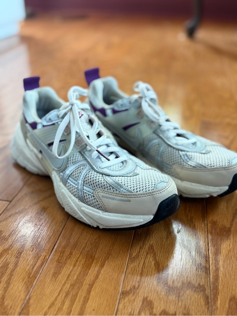 Nike Women's V2K Run Premium